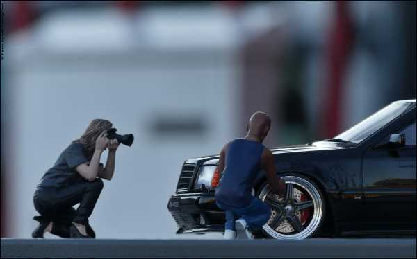 1:18 MERCEDES BENZ 300CE AMG 6,0 C124 1988 LIMITED MIT OVP